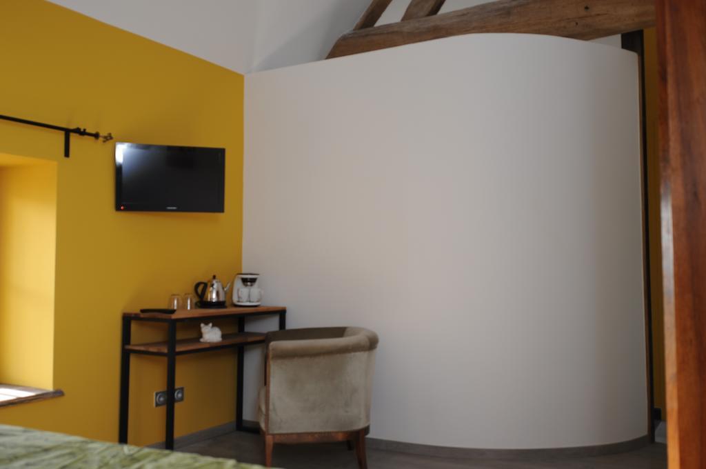 Le Clos De Fernande Corcelles-les-Arts Rum bild