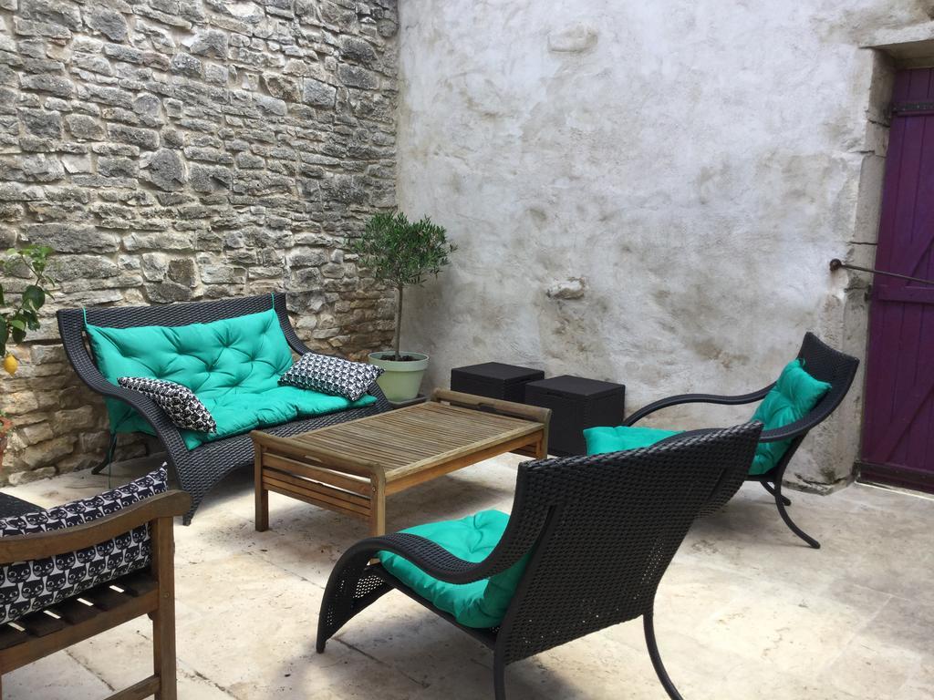 Le Clos De Fernande Corcelles-les-Arts Exteriör bild